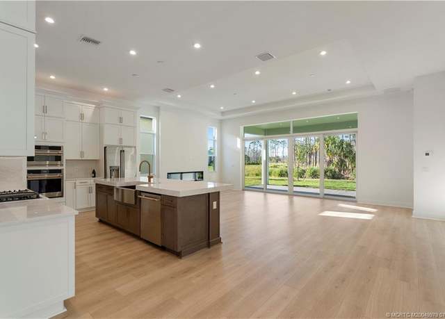 Property at 6990 SE Haven Ln, Stuart, FL 34997, 3 beds, 4 baths