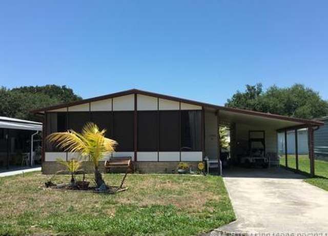 Property at 15925 Indianwood Cir SW, Indiantown, FL 34956, 2 beds, 2 baths