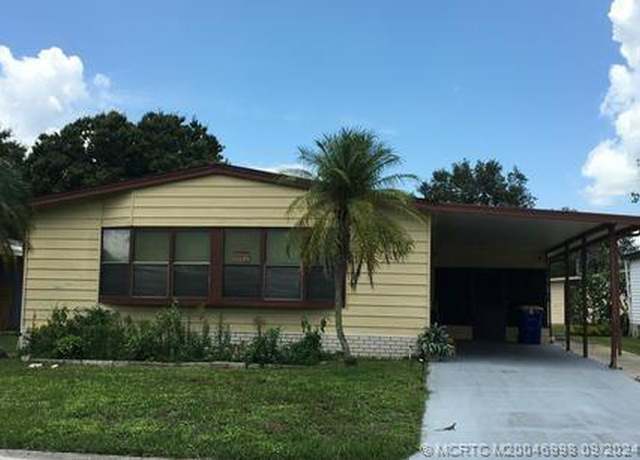 Property at 14642 SW Divot Dr SW, Indiantown, FL 34956, 2 beds, 2 baths