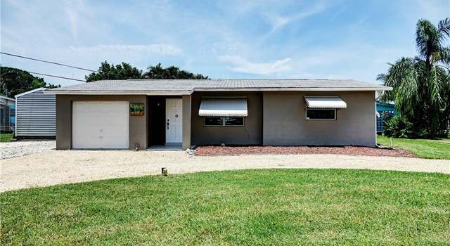 Photo of 4701 SE Edison Ave, Stuart, FL 34997