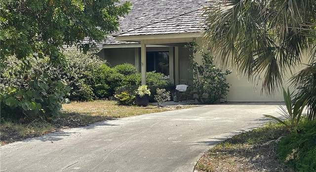 Photo of 1128 NE Quinn Pl, Jensen Beach, FL 34957