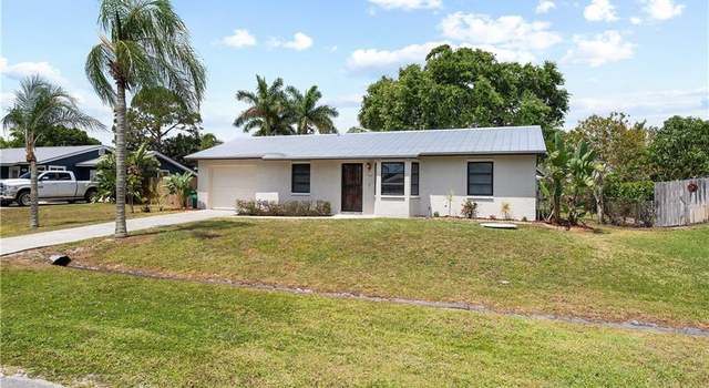 Photo of 1250 SW Byron St, Port Saint Lucie, FL 34983