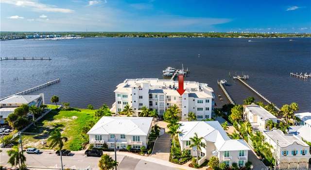 Photo of 51 SE Seminole St #404, Stuart, FL 34994