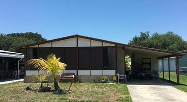 Photo of 15925 Indianwood Cir SW, Indiantown, FL 34956