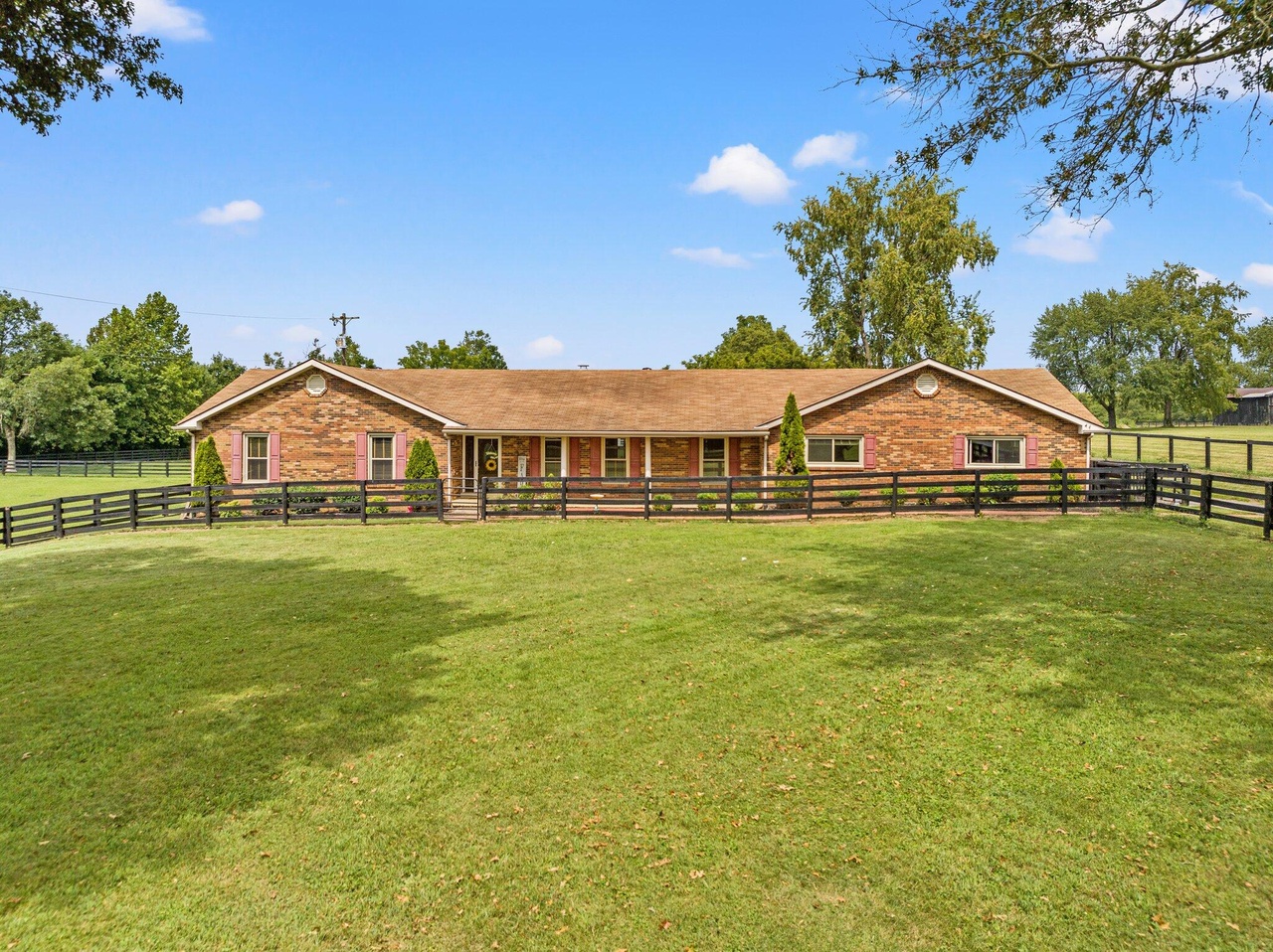 5173 Briar Hill Rd, Lexington, KY 40516 MLS 23016903 Redfin