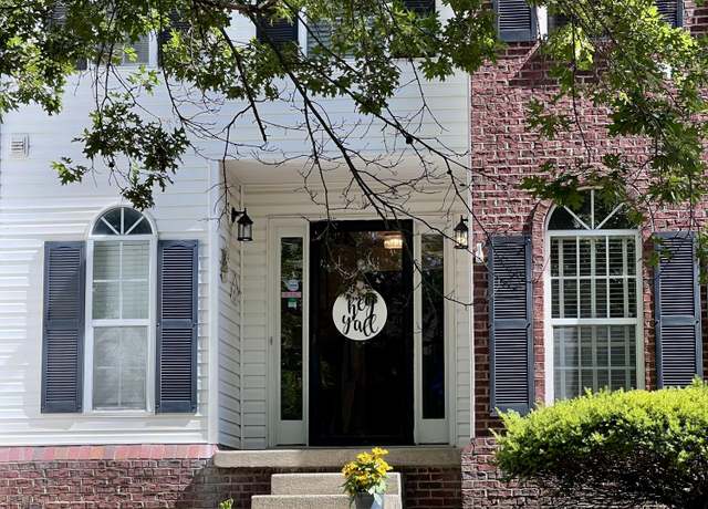 Property at 1217 Wyndham Forest Cir, Lexington, KY 40514, 4 beds, 2.5 baths