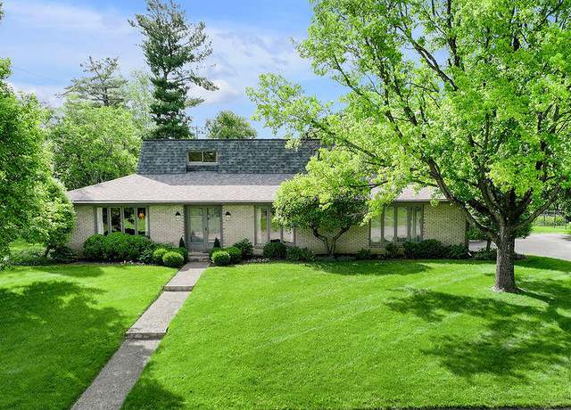 Property at 999 Lakeland Dr, Lexington, KY 40502, 4 beds, 3 baths