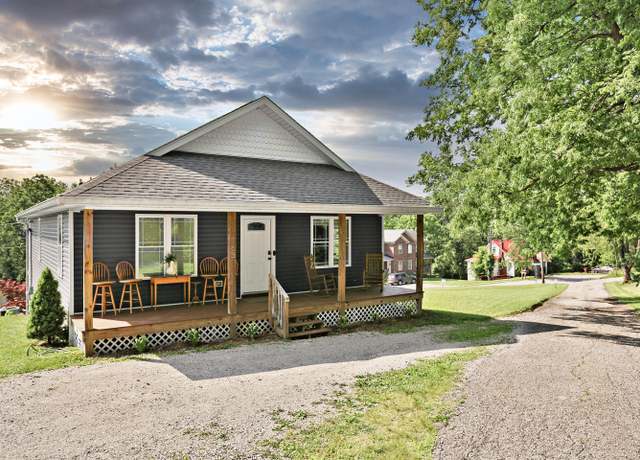 Property at 163 Benson Pike, Shelbyville, KY 40065, 4 beds, 3 baths