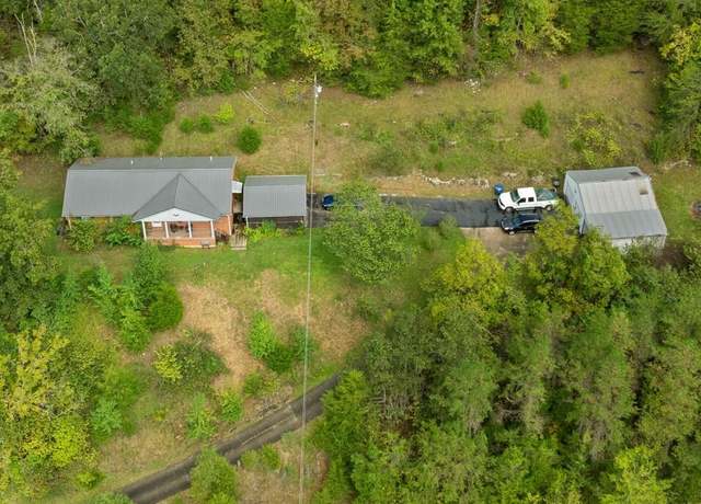 Property at 5186 Kentucky 192, Somerset, KY 42501, 3 beds, 2 baths