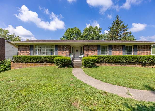 Property at 37 Lynnway Dr, Winchester, KY 40391, 3 beds, 2.5 baths