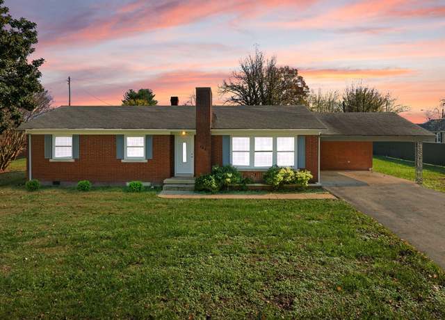 Property at 161 Freeman Ave, Russell Springs, KY 42642, 3 beds, 1 bath