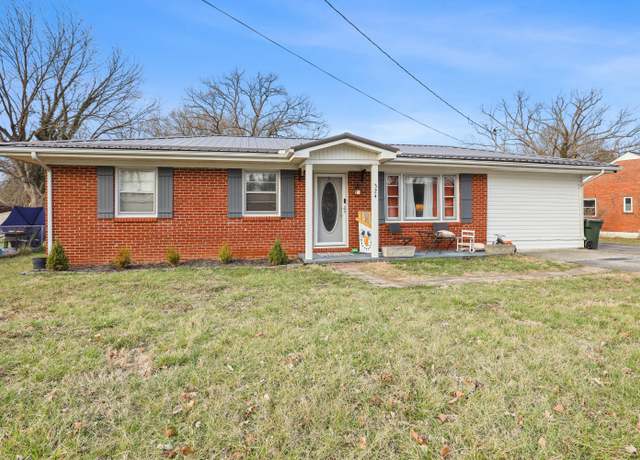 Property at 324 Florence Ave, Williamsburg, KY 40769, 3 beds, 1.5 baths