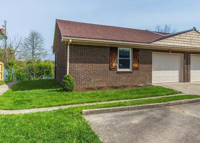 Property at 3241 Bowie Dr, Lexington, KY 40517, 2 beds, 2 baths