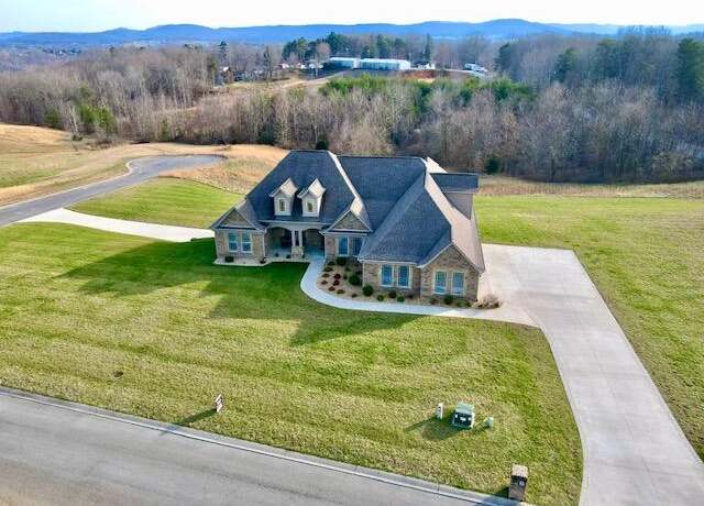 Property at 24 Shimmering Moon Dr, Somerset, KY 42503, 4 beds, 3.5 baths