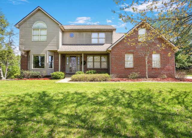 Property at 101 Frances Dr, Frankfort, KY 40601, 5 beds, 2.5 baths
