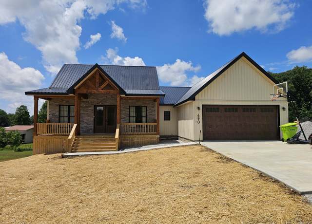 Property at 690 Laredo Dr, London, KY 40741, 5 beds, 2 baths