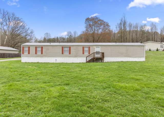 Property at 2190 Bluebank Rd, Morehead, KY 40351, 3 beds, 2 baths