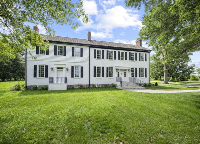 Property at 1975 Georgetown Rd, Paris, KY 40361, 5 beds, 5.5 baths
