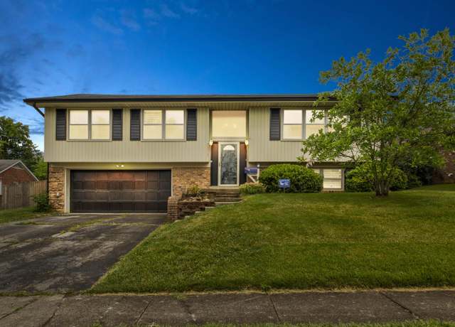 Property at 3373 Pimlico Pkwy, Lexington, KY 40517, 3 beds, 2.5 baths