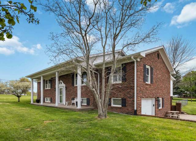 Property at 1141 Danville Rd, Lancaster, KY 40444, 5 beds, 2.5 baths