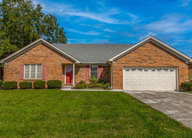 Property at 105 Dogwood Dr, Lancaster, KY 40444, 3 beds, 2 baths