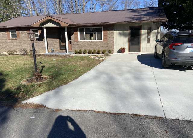 Property at 182 Fanchester Hts, Whitley City, KY 42653, 4 beds, 2 baths