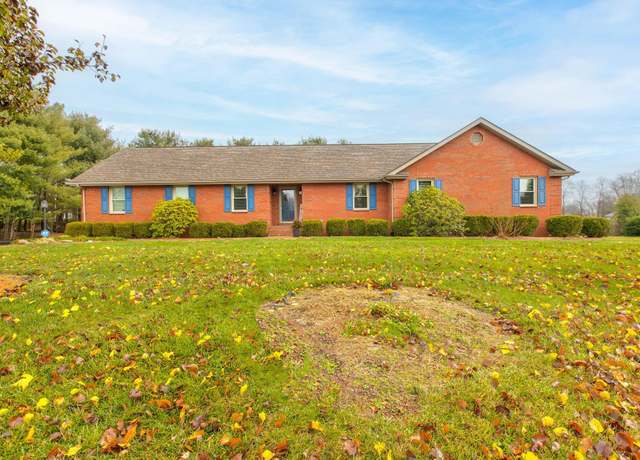 Property at 140 Maple Ridge Dr, Mt Sterling, KY 40353, 4 beds, 3 baths