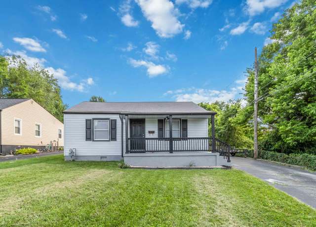 Property at 636 Locust Ave, Lexington, KY 40505, 3 beds, 1.5 baths