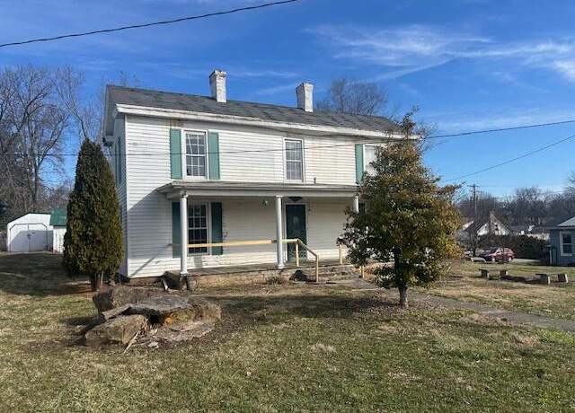 Property at 219 Main St, N Middletown, KY 40357, 3 beds, 1 bath