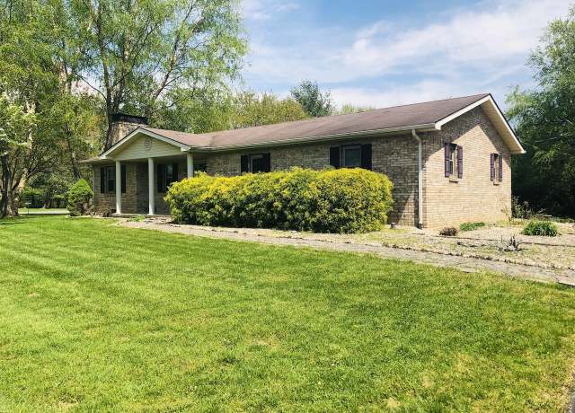 Property at 22 Orange Valley Cir, Russell Springs, KY 42642, 3 beds, 2 baths