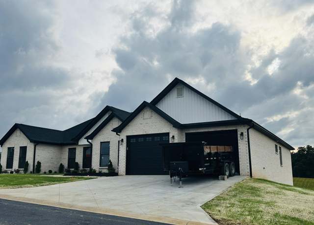 Property at 33 Sunrise Path, Somerset, KY 42503, 4 beds, 3 baths