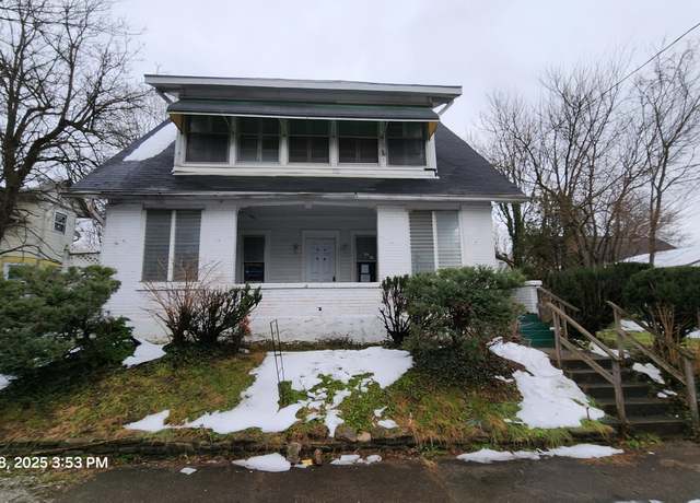 Property at 1219 South 32nd St, Louisville, KY 40211, 3 beds, 1 bath
