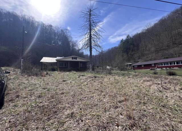 Property at 9 Ball Branch Br, Pinsonfork, KY 41555, 2 beds, 2 baths
