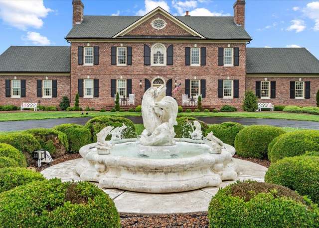 Property at 5045 Van Meter Rd, Winchester, KY 40391, 6 beds, 5.5 baths