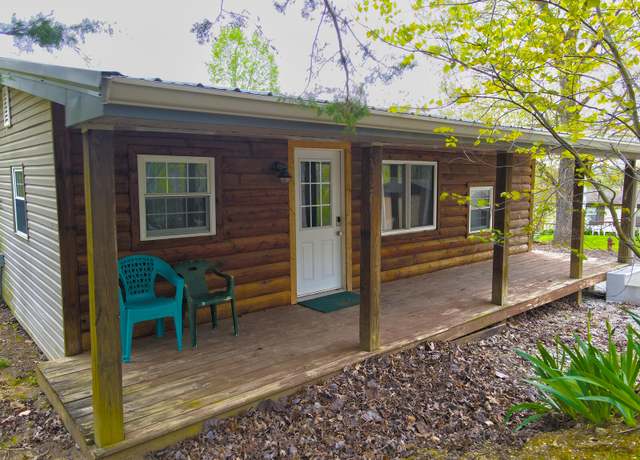 Property at 641 Webster Spradlin Rd, Monticello, KY 42633, 2 beds, 1 bath