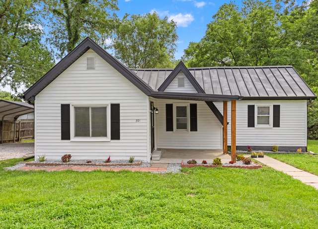 Property at 301 Water St, Berea, KY 40403, 3 beds, 2 baths