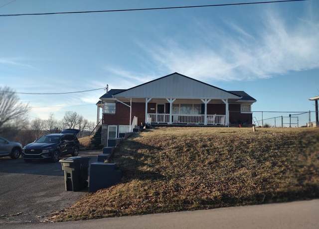Property at 217 Upper Dry Fork B Rd, Mckee, KY 40447, 5 beds, 2 baths
