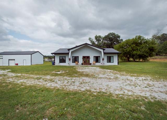 Property at 1100 Pauley Ct, Berea, KY 40403, 3 beds, 2 baths