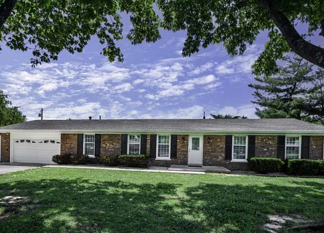 Property at 204 Boxwood Ct, Versailles, KY 40383, 3 beds, 2 baths