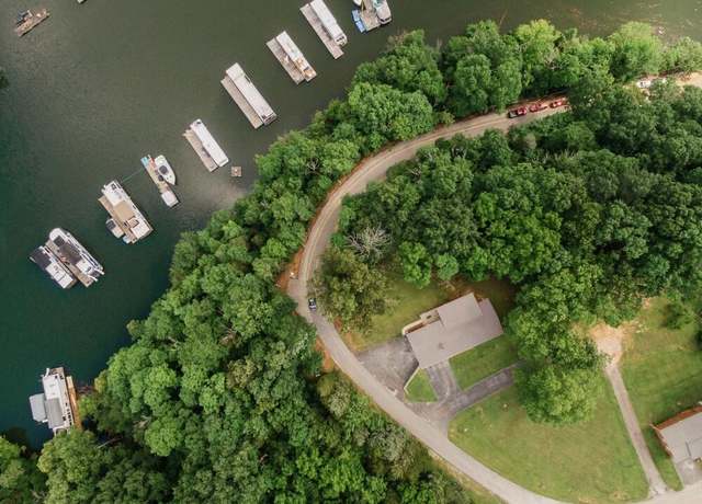 Property at 1535 Boat Dock Rd Rd, Somerset, KY 42501, 4 beds, 3 baths