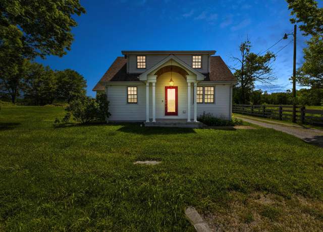 Property at 1831 Kiddville Rd, Winchester, KY 40391, 3 beds, 2 baths