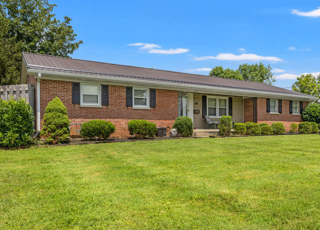 Property at 100 Evergreen Dr, Lawrenceburg, KY 40342, 3 beds, 2 baths