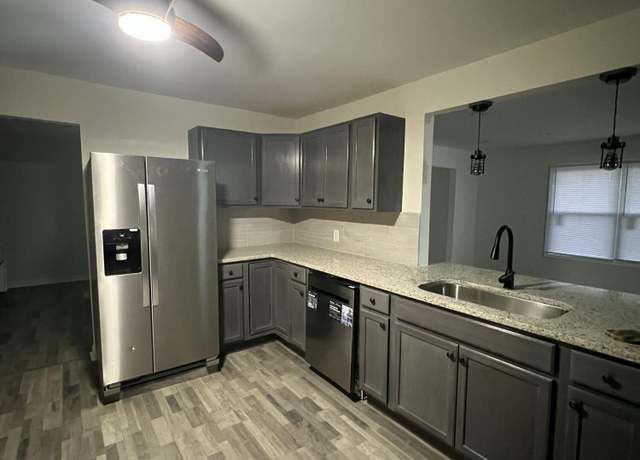 Property at 2789 Steadmantown Ln, Frankfort, KY 40601, 4 beds, 2 baths