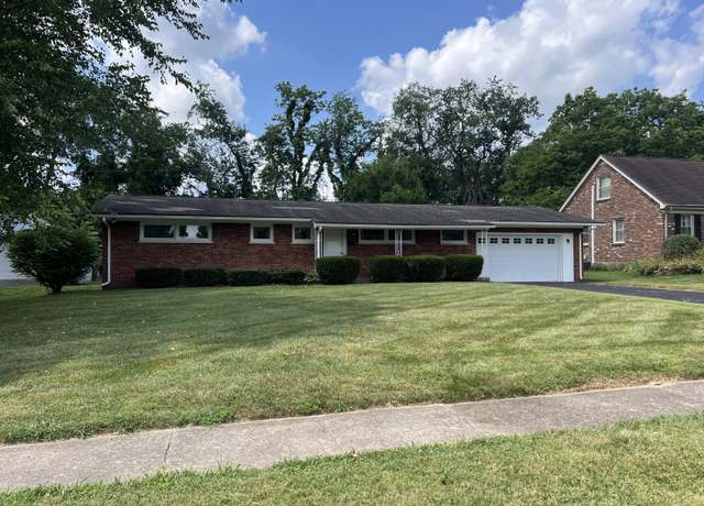 Property at 722 Seattle Dr, Lexington, KY 40503, 3 beds, 1.5 baths