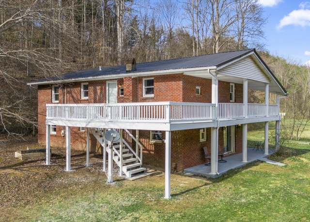 Property at 1954 Wheel Rim Rd, Hazel Green, KY 41332, 3 beds, 2 baths