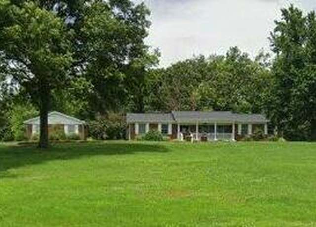 Property at 4224 East Hwy 36, Owingsville, KY 40360, 4 beds, 3 baths