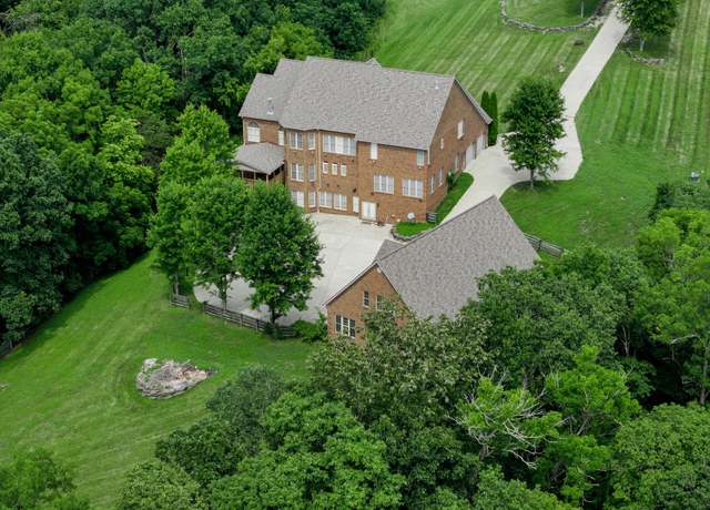 Property at 204 Hickory Meadows Dr, Richmond, KY 40475, 7 beds, 9.5 baths