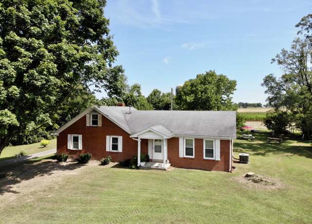 Property at 758 Ballard Rd, Lancaster, KY 40444, 2 beds, 1 bath