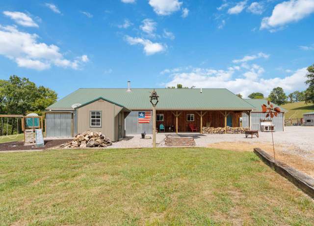 Property at 714 Elliot Rd, Harrodsburg, KY 40330, 3 beds, 2.5 baths
