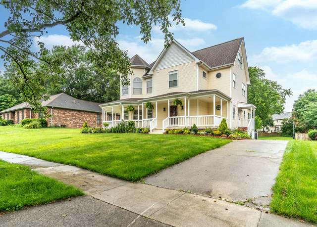Property at 3533 Mcnair Way, Lexington, KY 40513, 5 beds, 3.5 baths